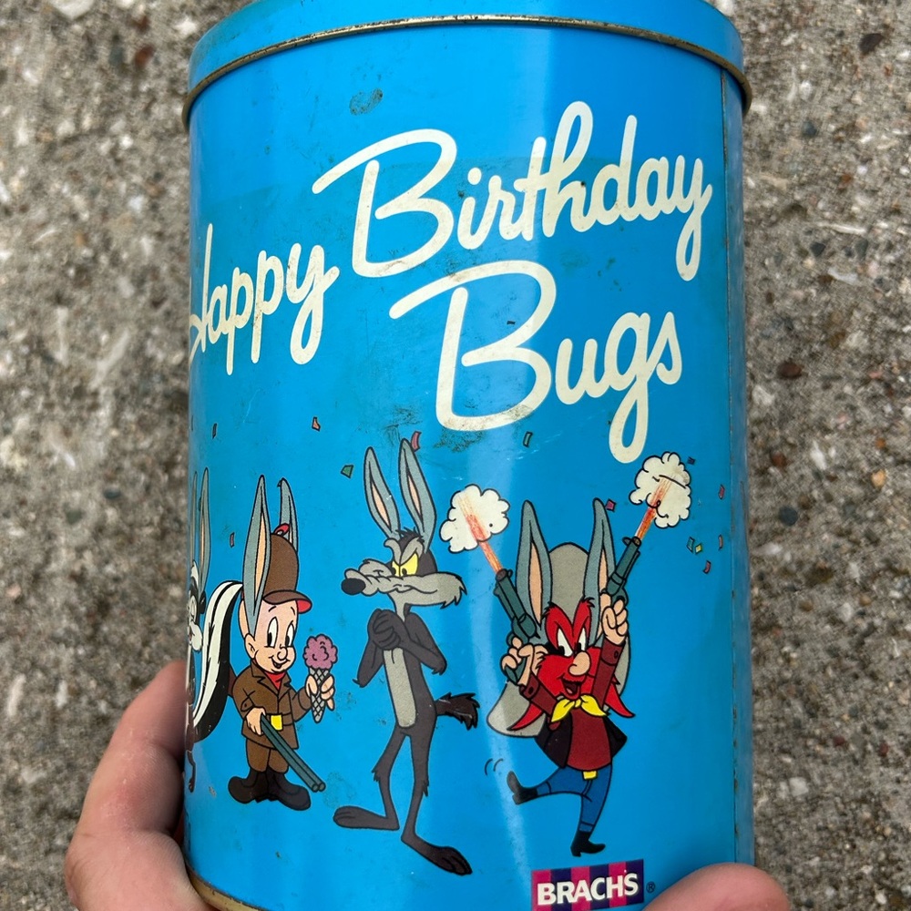 Vintage Tin Happy Birthday Bugs Bunny Warner Bros 50th Anniversary 1989